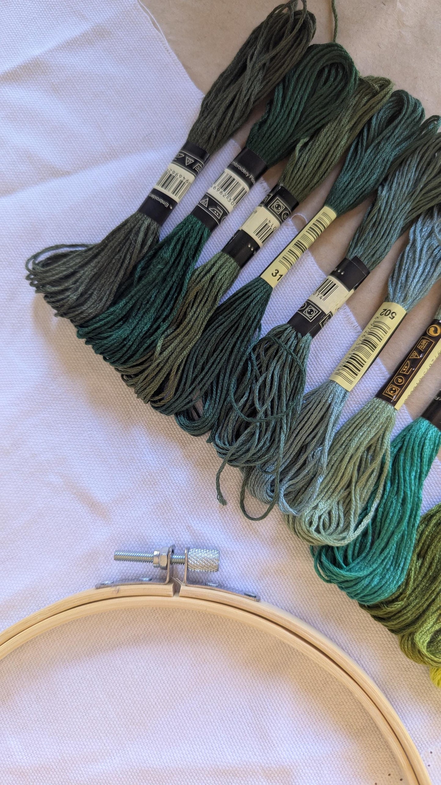 Forest Green Embroidery Thread Set 12pk