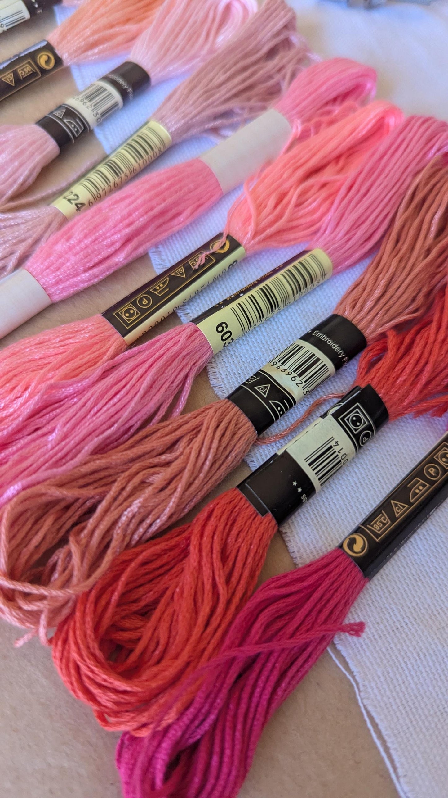Pink Embroidery Thread Set 14pk