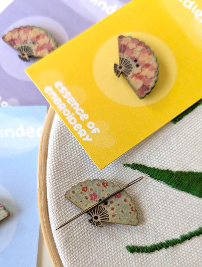 Japanese Fan Magnetic Needle Holder
