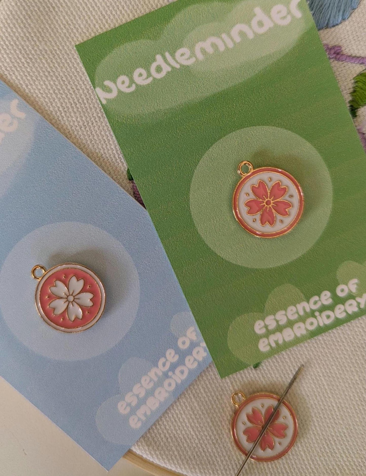 Pink Sakura Magnetic Needle Holder